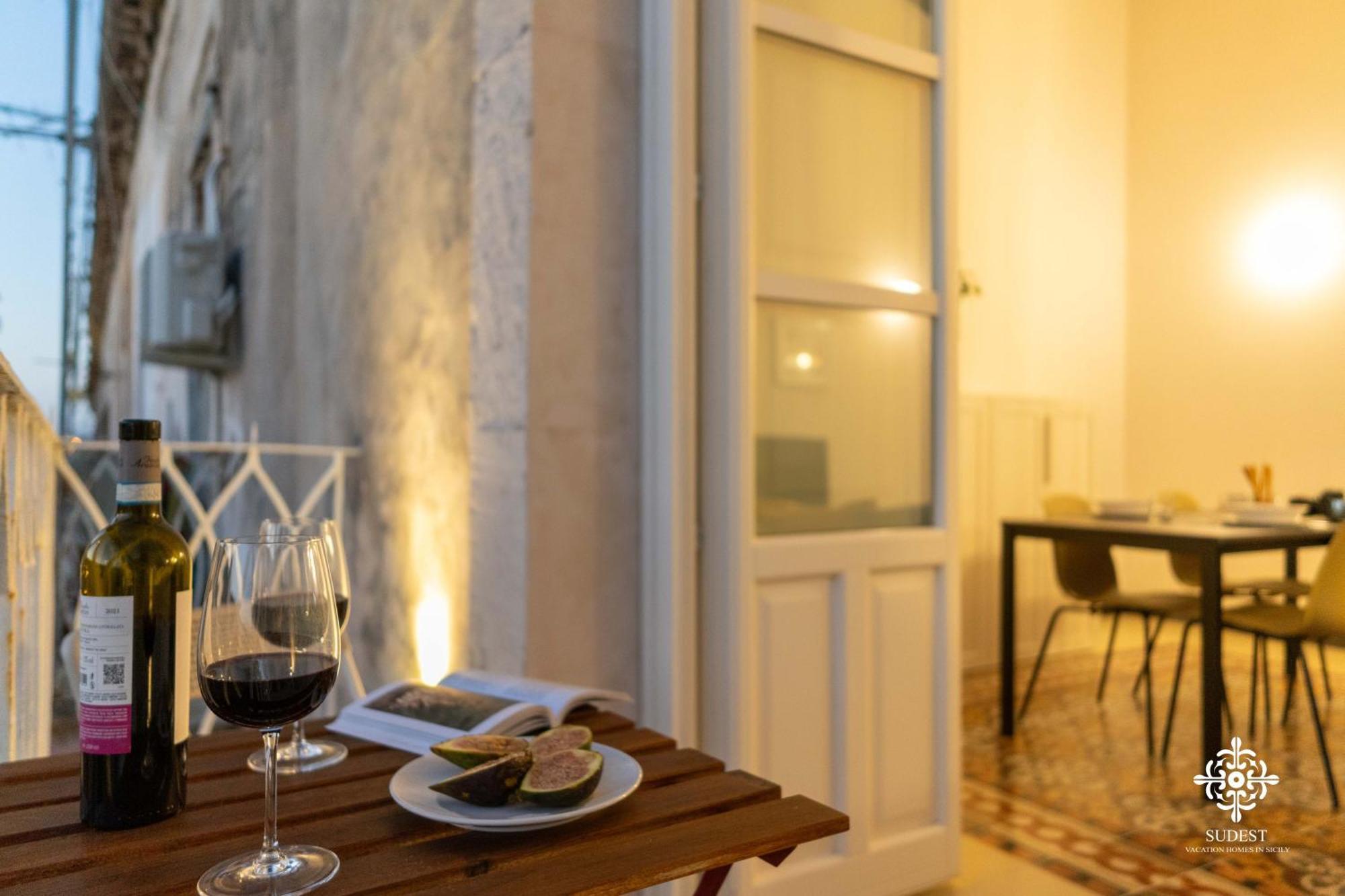 La Terrazza Sull'Antico Mercato Di Ortigia Syracuse ภายนอก รูปภาพ